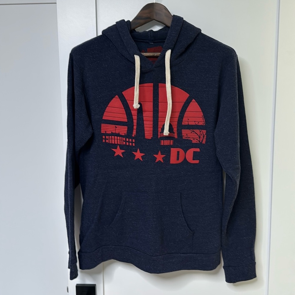 Sneekis Washington DC Basketball Hoodie Terrycloth Size L